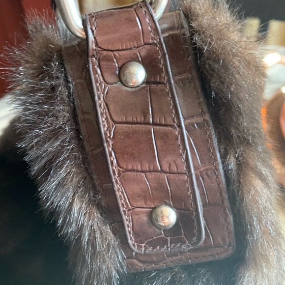 Bath & Body Works Faux Fur Tote - Picture 4 of 9